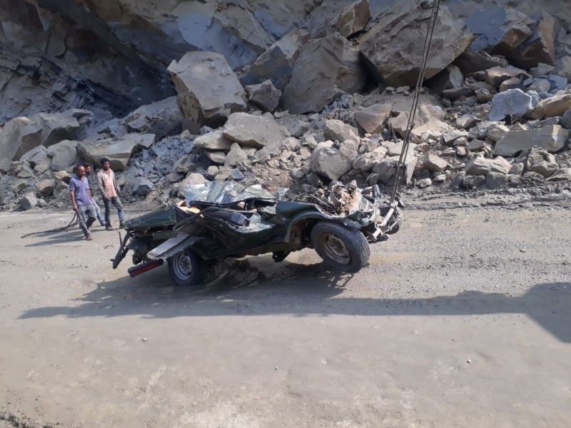 One of the vehicles which was damaged by the avalanche of rock debri at NH 29 on February 2.